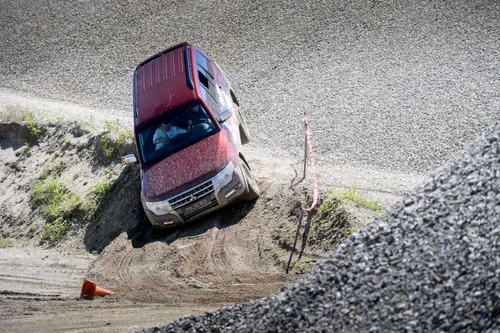 Mitsubishi off-road day