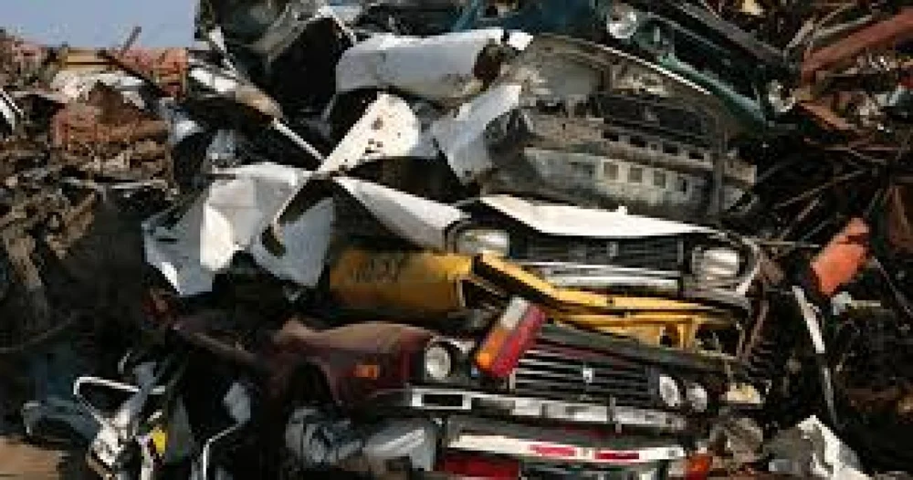 Totul despre programul Rabla din noiembrie. 4.000 de oameni s-au înscris în aplicație pentru a-și lua mașini noi cu motor termic