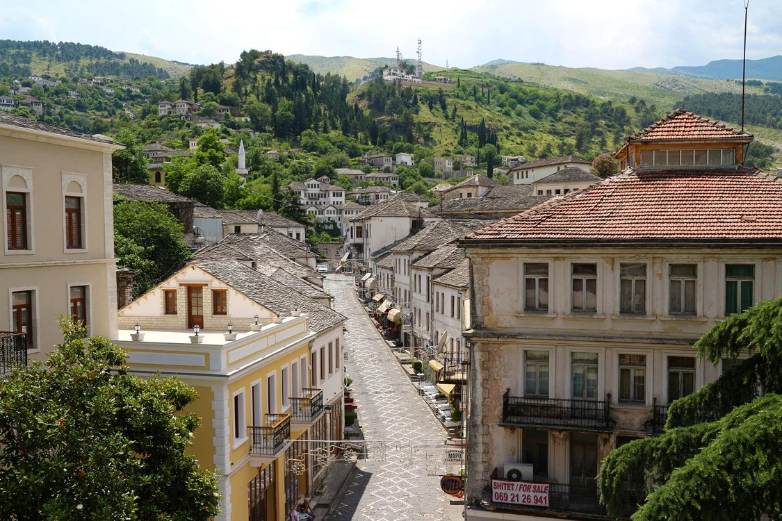 Gjirocastra © wikimedia commons