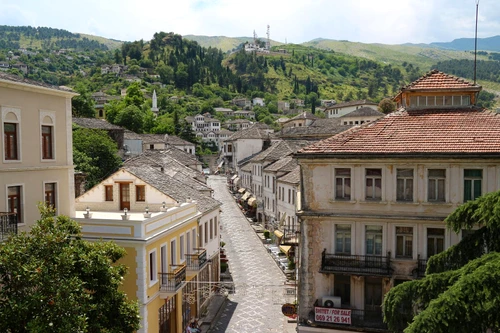 Gjirocastra © wikimedia commons