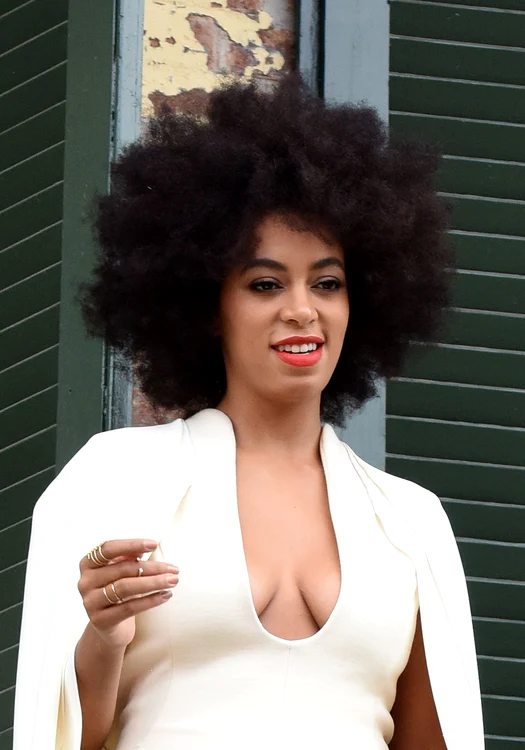 
    Înainte de nuntă, Solange arăta impecabilFoto: Splash  