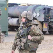 Exerciții militare în poligonul Smârdan Foto Eugen Mihai (120) JPG