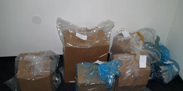 Satu Mare: 200 kilograme flori de mină descoperite la Urziceni în maşina unui sălăjean