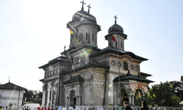Catedrala Sf alexandru și Nicolae Sulina Foto Episcopia tulcii jpg