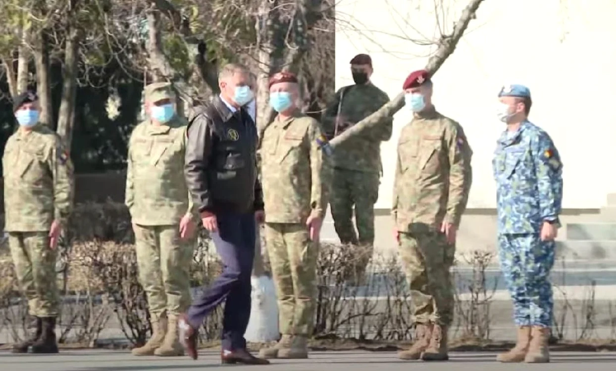 captura video Iohannis la brigada multinationala 