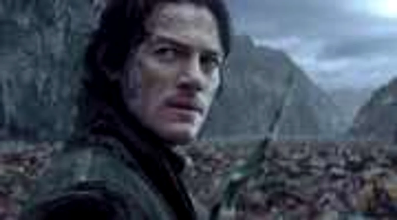 Vlad (Luke Evans), regele vampirilor