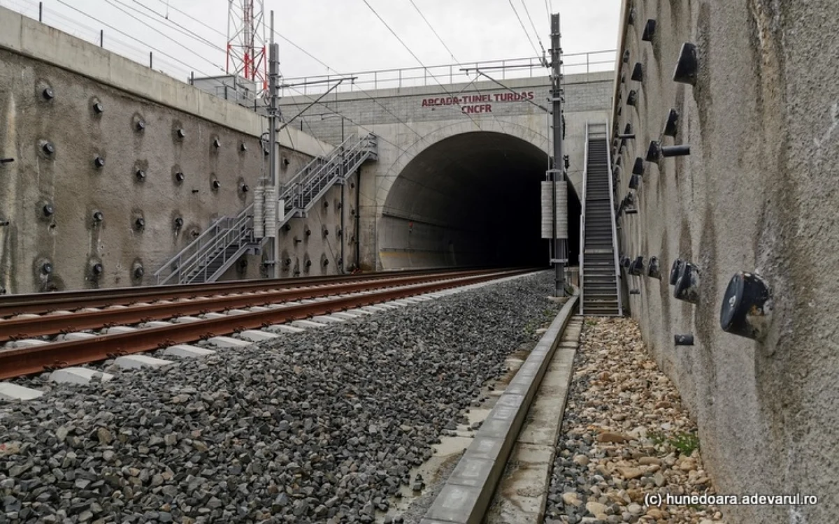 Tunelul Turdaș. Foto: Daniel Guță. ADEVĂRUL