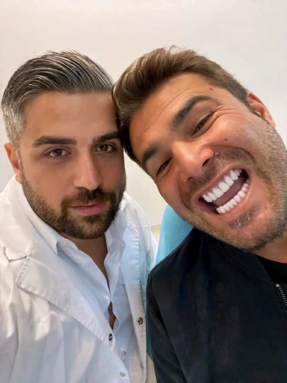 
    Adrian Mutu, alături de doctorul care i-a schimbat zâmbetulfoto: Instagram  