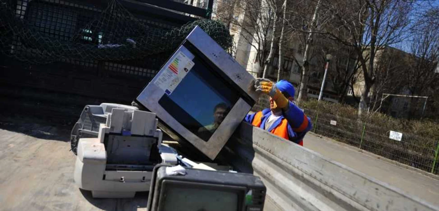 Obiectele electronice pot fi transportate gratuit. FOTO Adevărul