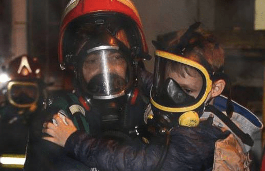 Intervenția asta ne-a rupt sufletul!” Reacția IGSU, după ce trei copii au murit arși în București 