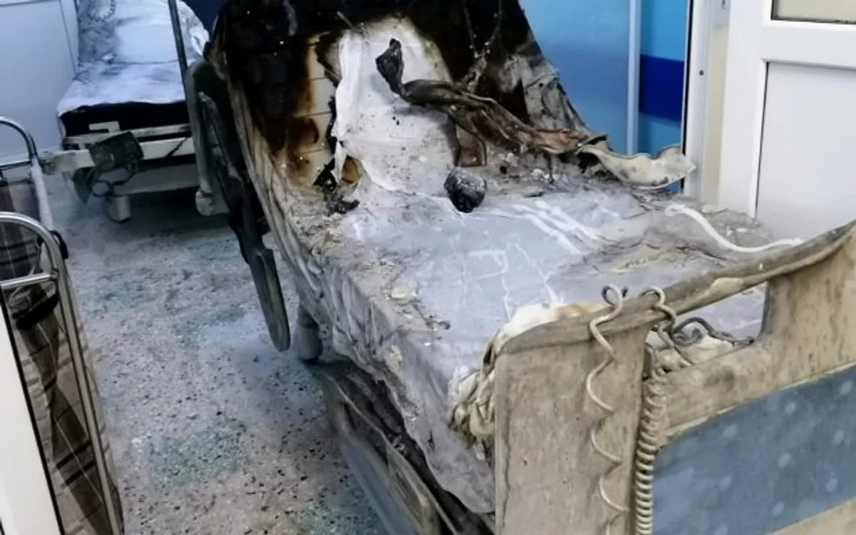 
    Zece pacienți au murit pe 14 noiembrie în urma incendiului izbucnit la Spitalul din Piatra Neamț  