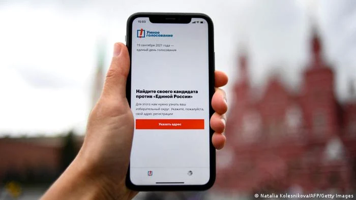 Aplicaţia Smart Voting a fundaţiei lui Navalnîi a fost ştearsă din App Stores