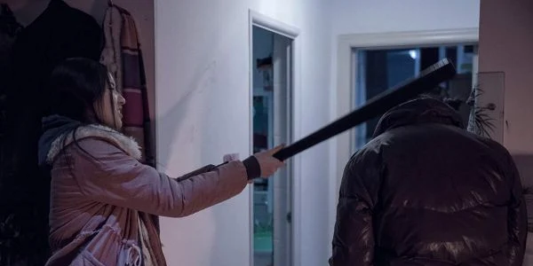 imagine din filmul elefantul nemiscat