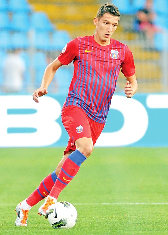 
    Mihai Costea  a scăpat de  coşmarul  numit Steaua  