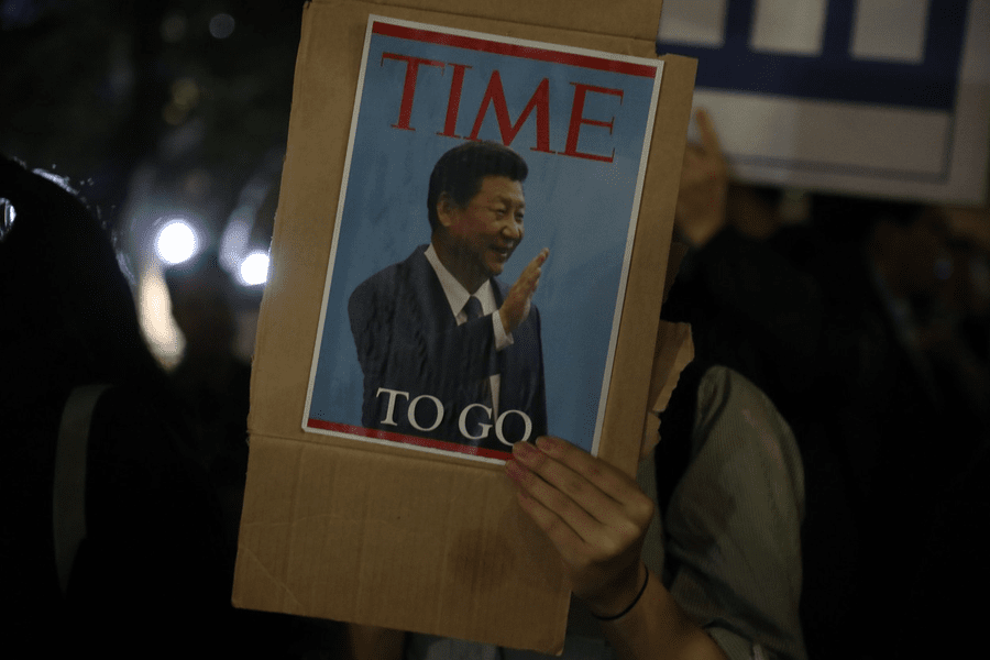  XI Jinping ar putea fi înlăturat printr-o lovitură de stat, avertizează un fost diplomat 