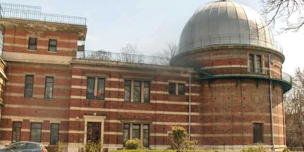 institutul astronomic al academiei