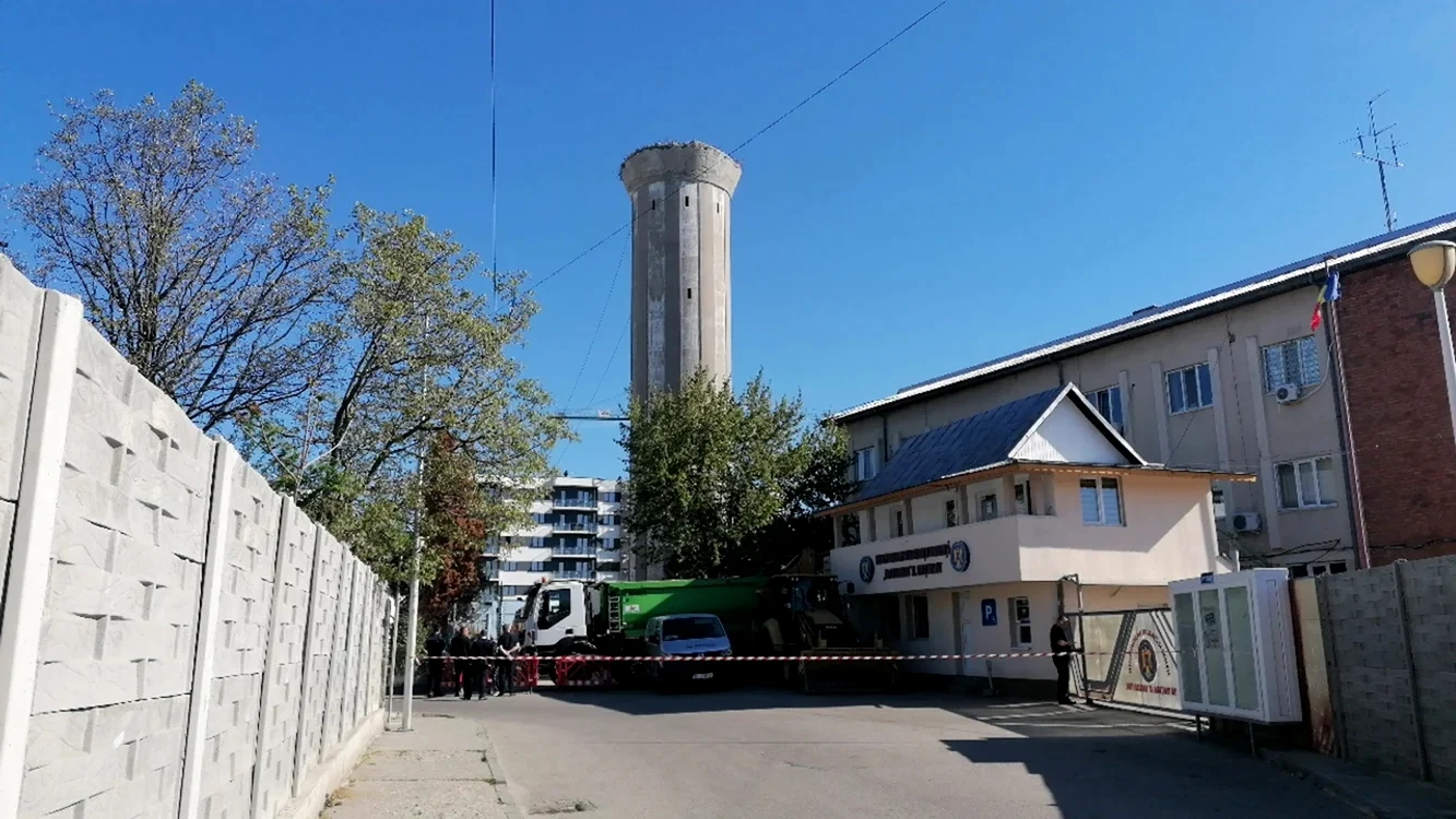 Turnul de apă din Slatina a fost demolat / foto: Alina Mitran