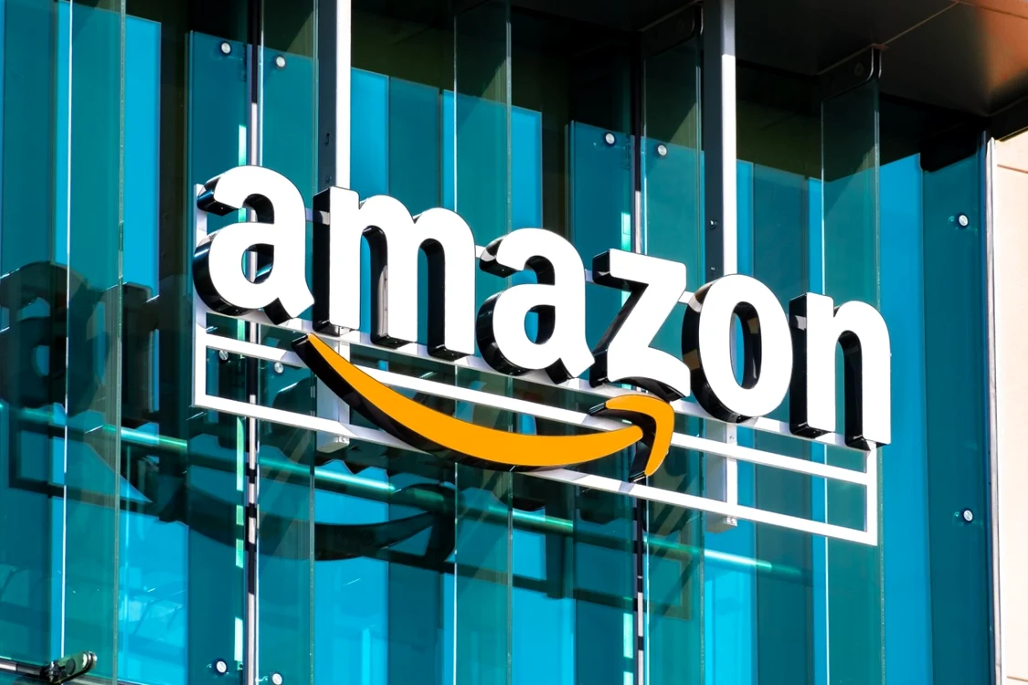 Amazon anunță concedierea a 16.000 de angajați. FOTO: Shutterstock