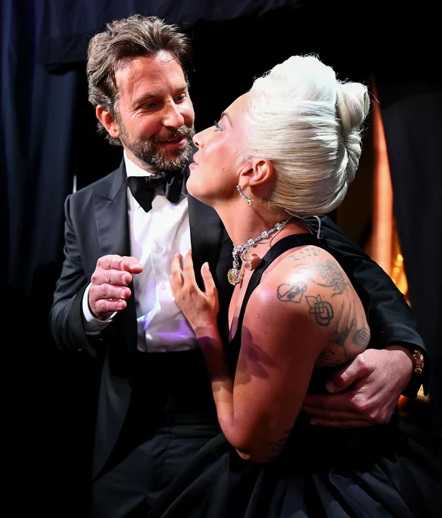 Bradley Cooper şi Lady Gaga 