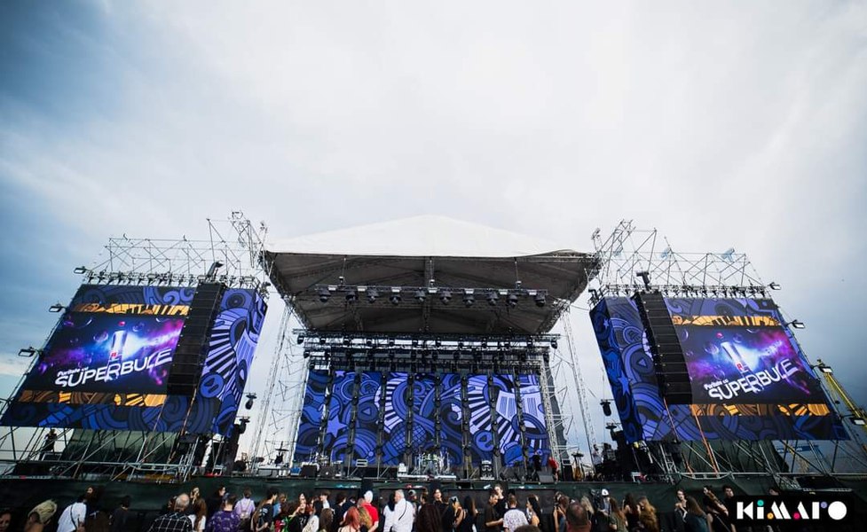 Kiss FM acuză Jandarmeria de intervenție brutală la Festivalul Kimaro: „Violența nu a fost și nu va fi niciodată o soluție” VIDEO