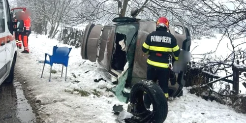 Opt persoane, dintre care cinci copii, rănite într-un accident rutier în județul Argeș FOTO Facebook/Pitești24