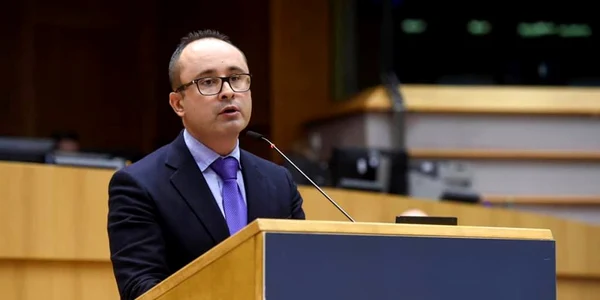 Cristian Buşoi/ Facebook