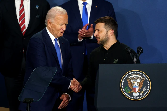 Joe Biden și Volodimir Zelenski la summitul NATO de la Washington FOTO EPA-EFE