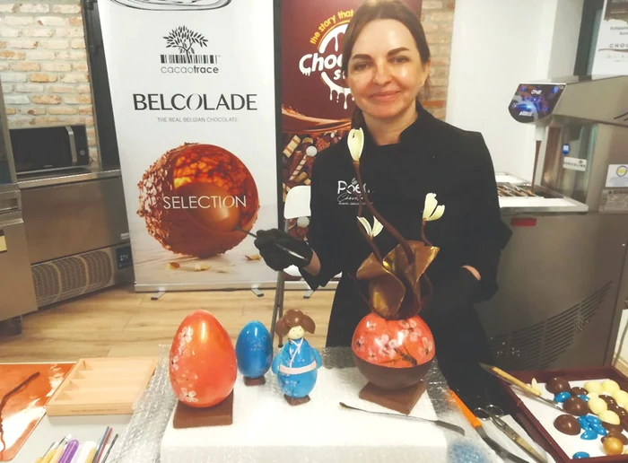 Vera Maxim este sculptoriţă în ciocolată. FOTO: Adrian Popescu