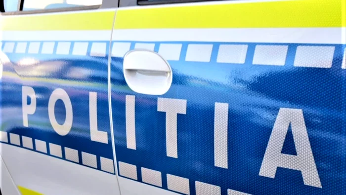 Mașina de poliție a fost furată de un bărbat FOTO: Adevărul (arhivă)