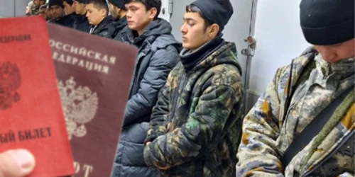 rusia recruteaza cu forta oameni fara adopost din Ucraina foto unrc png