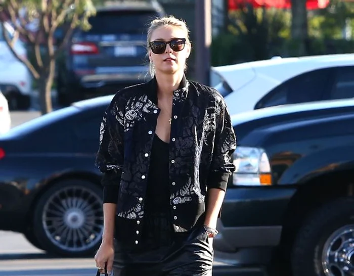 
    Şarapova s-a relaxat la cumpărăturifoto: hepta  