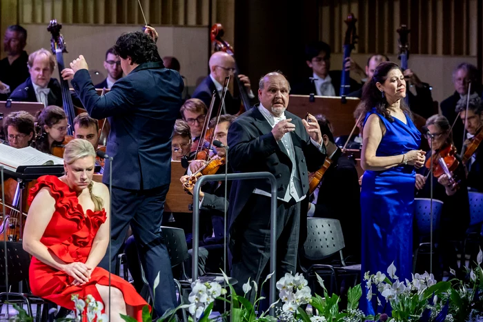 Jennifer Holloway, Gerhard Siegel și Tanja Ariane Baumgartner. Foto Andrei Gindac