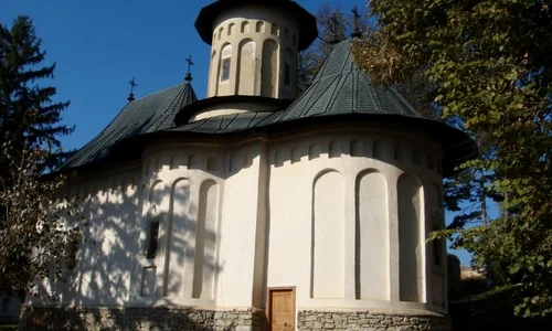 Mănăstirea Coşula   cum se restaurează patrimoniu în funcţie de interese jpeg