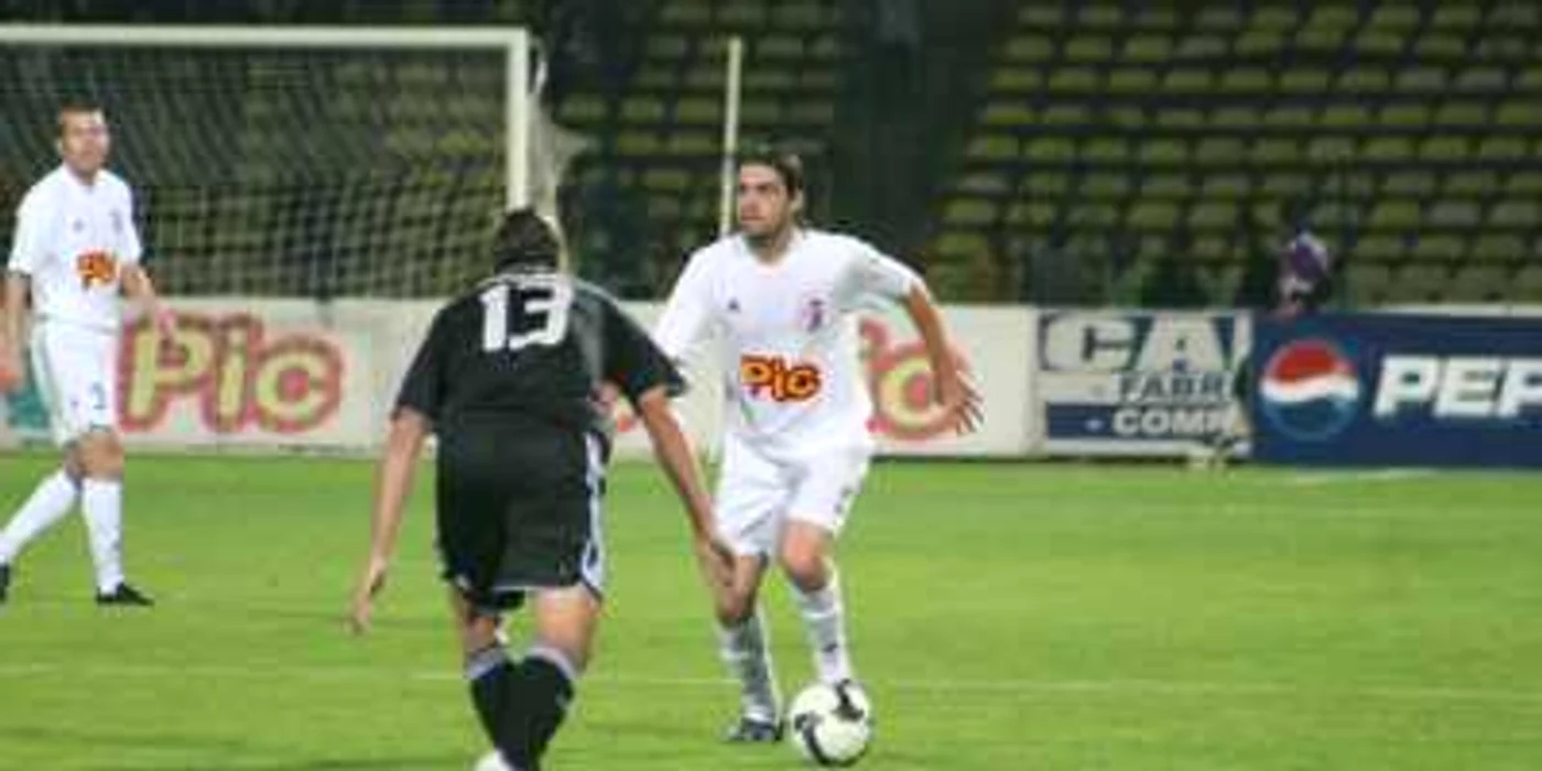 Jucătorii lui FC Argeş vor să învingă liderul Seriei a II-a
