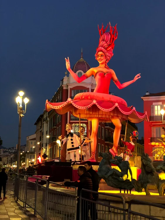 6 cristina soare carnavalul de la nisa 6 jpg jpeg