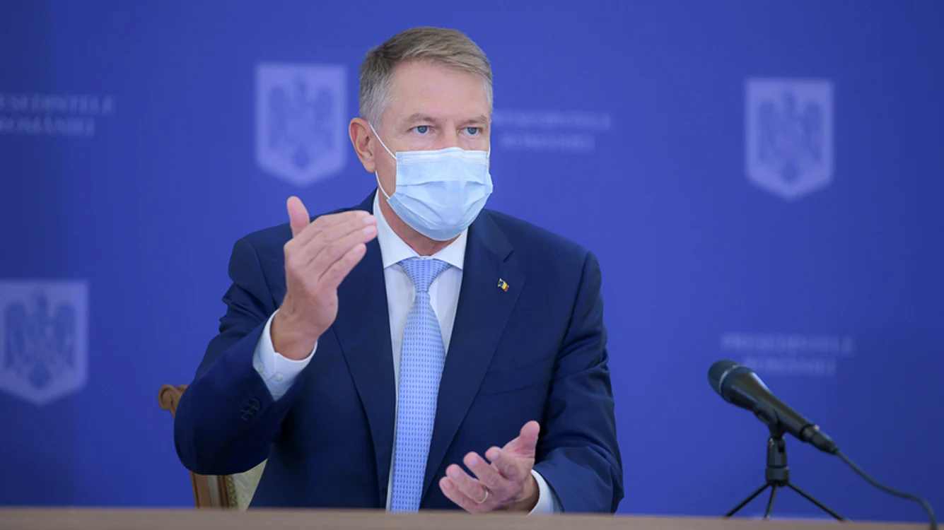 
    Klaus Iohannis anunță că vaccinarea anti-Covid a românilor va începe cel mai probabil la sfârșitul primăverii  
