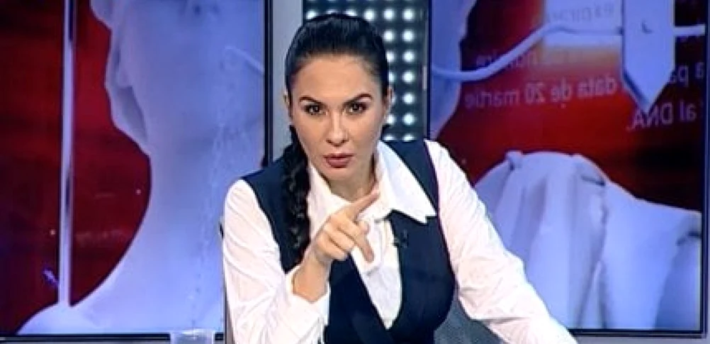  Alexandra Păcuraru
