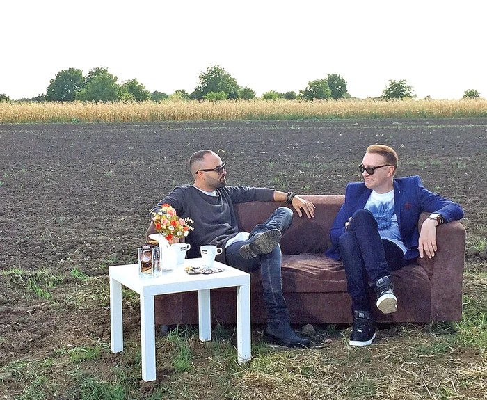 Gabriel Cotabiţă şi Matteo cântă împreună piesa “Ce zi liniştită”