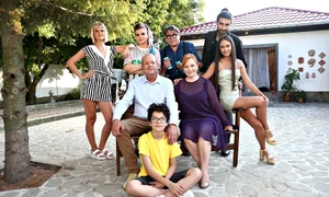 Familia Popescu jpeg