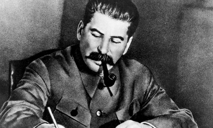 45% din ruși cred că teroarea stalinistă a fost justificată jpeg