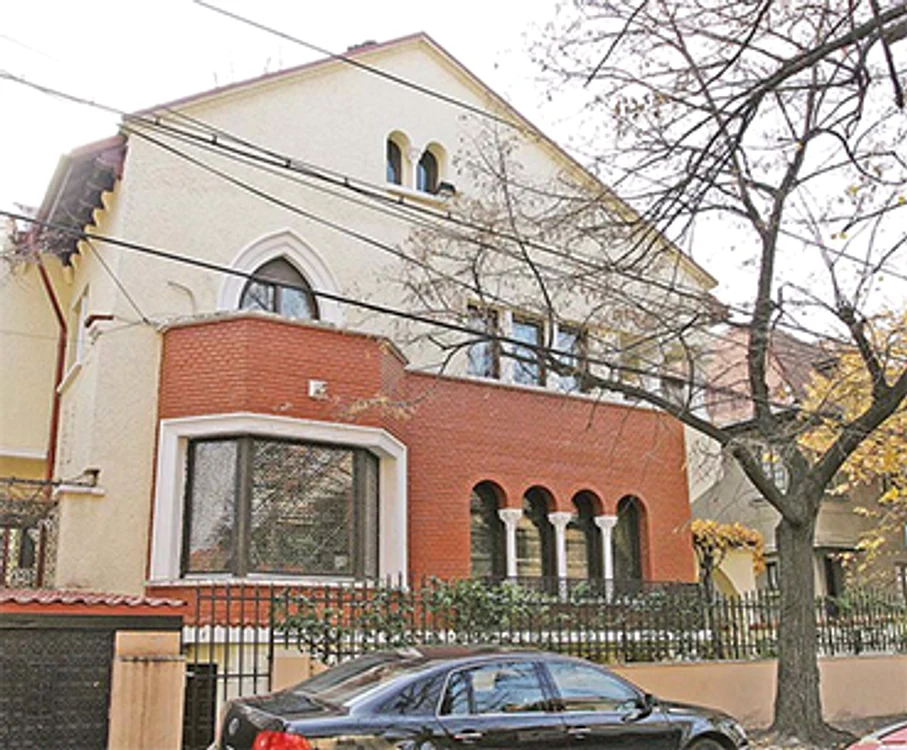 Vila lui ”Nasty” din Primăverii