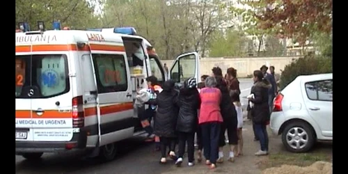 Un baietel de zece ani a fost accidentat dupa ce masina in care se afla a fost lovita de o Honda