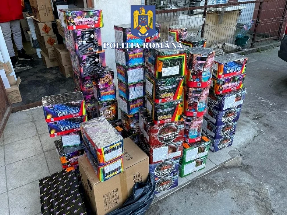 Cu două zile în urmă, din piața Zahana, Slatina,  s-au confiscat 250 kilograme obiecte pirotehnice