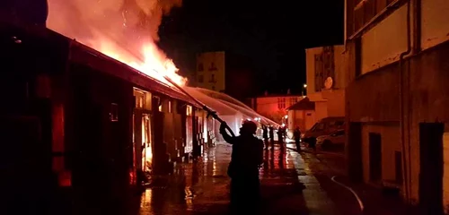 incendiu magazin zalau