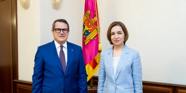 Maia Sandu împreună cu Eduard Hellving FOTO