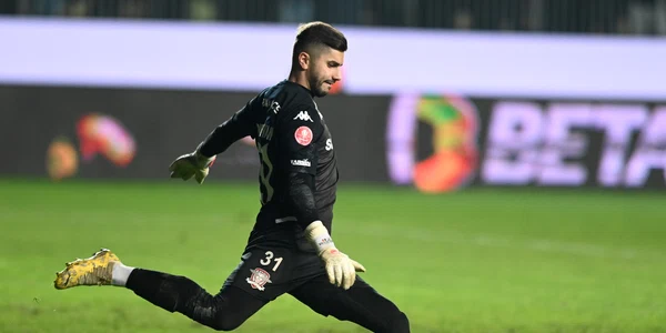 Portar Horatiu Moldovan meci Rapid FOTO Sportpictures eu jpg