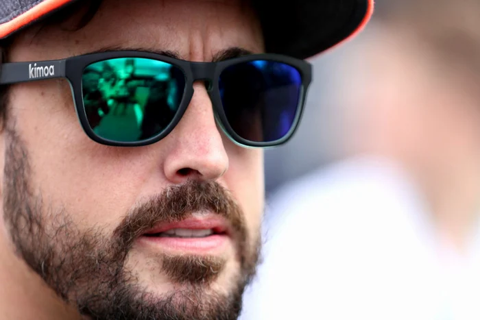 Spaniolul Fernando Alonso, în perioada în care evolua la McLaren Honda. Foto: Guliver / Getty Images / Mark 
Thompson