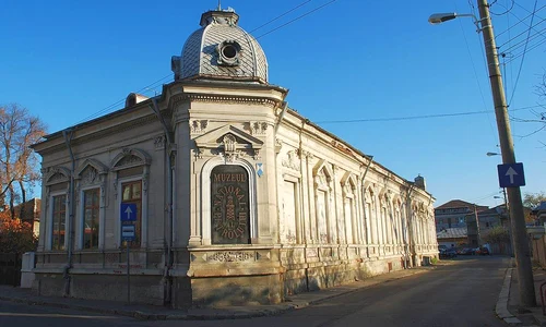 Muzeul Național al Petrolului din Ploiești (© Andrei Stroe / Wikimedia Commons)