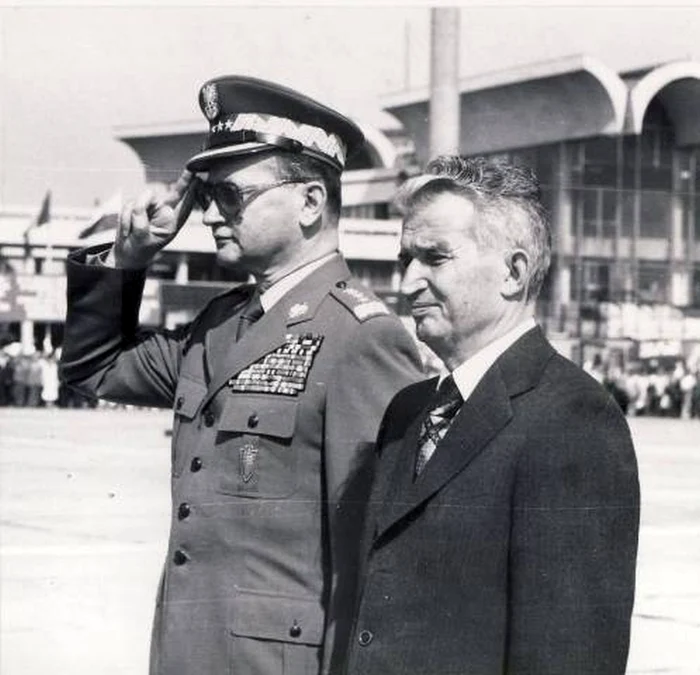 Wojciech Jaruzelski Nicolae Ceausescu jpg jpeg