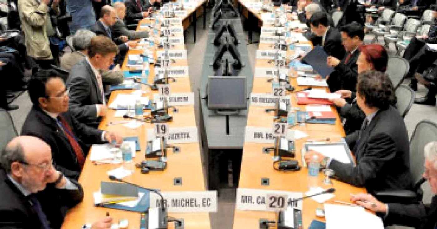 FMI ne împrumută iar pentru salarii
